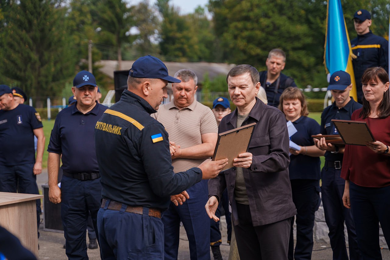 «Запобігти. Врятувати. Допомогти»: Сергій Моргунов відзначив надзвичайників з нагоди професійного дня